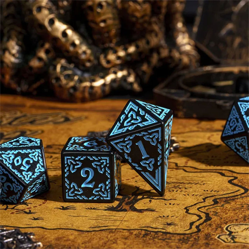 Arcane Knot - 7 Piece Polyhedral Dice Set + Dice Bag