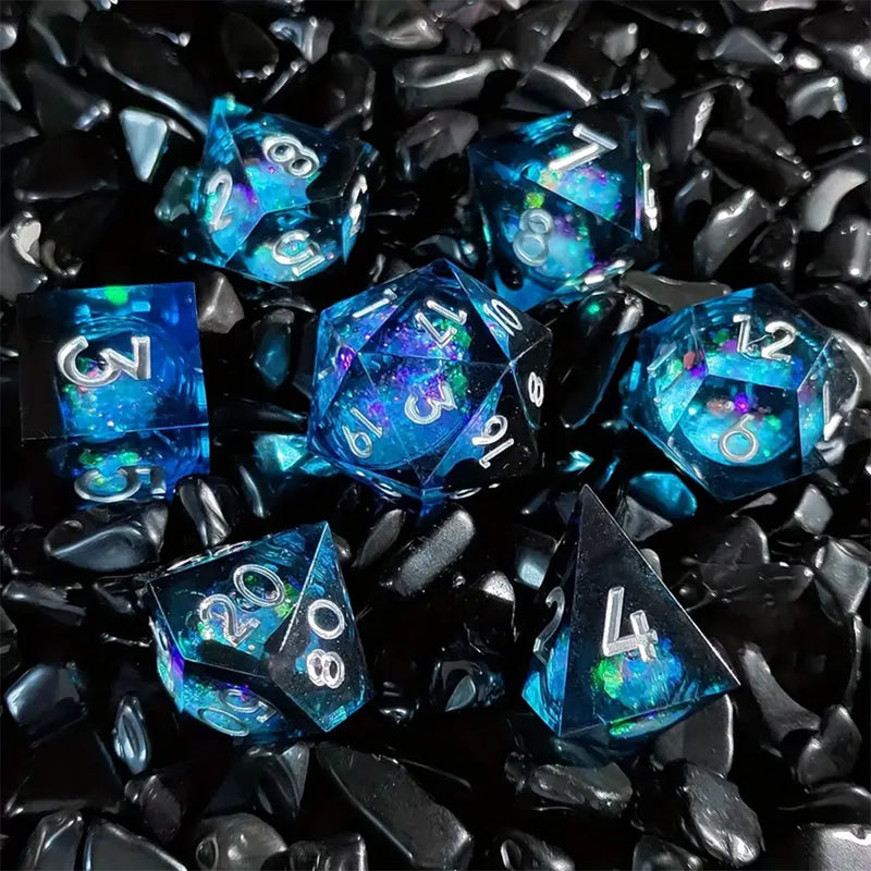 Darkest Night - Liquid Core Dice Set