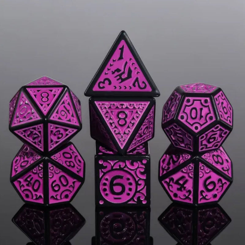 Patrons Flame - 7 Piece Polyhedral Dice Set + Dice Bag