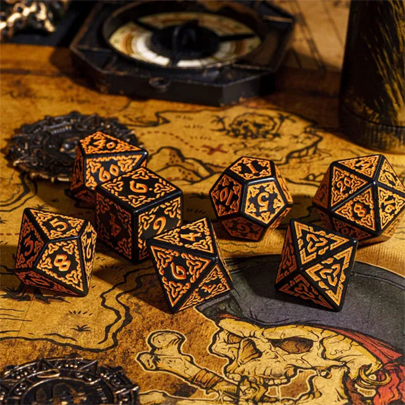 Warriors Knot - 7 Piece Polyhedral Dice Set + Dice Bag